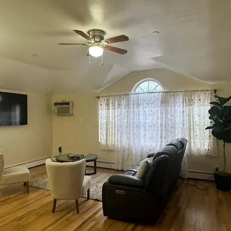Luxury Apartment Close To Jfk Airport
